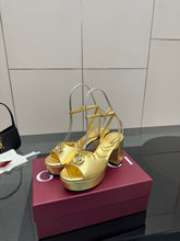 China Replica Gucci Women Shoes 105usd Only